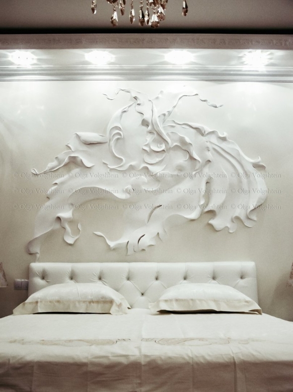 Барельеф в интерьере