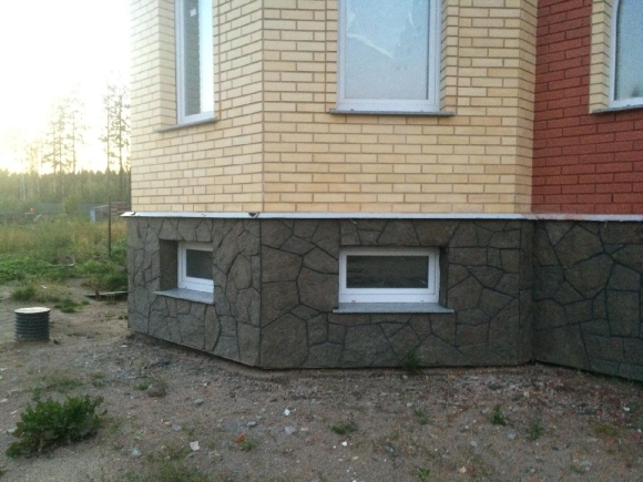 Отделка фундамента
