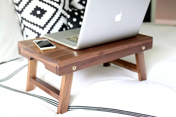 Столик для ноутбука e laptop desk tv