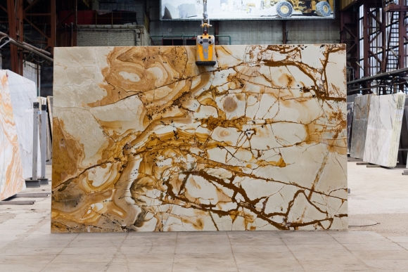 Кварцит Breccia Romano