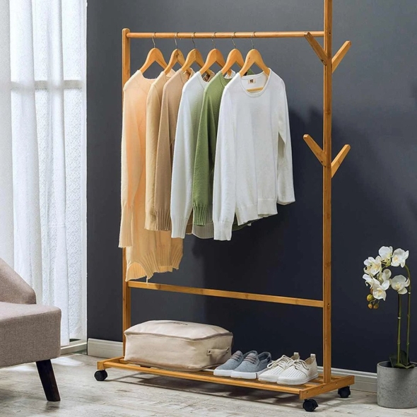 Многофункциональная вешалка