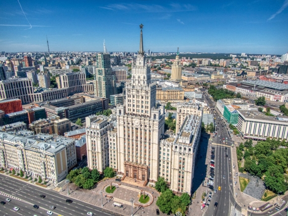 Москва высотка на красных воротах