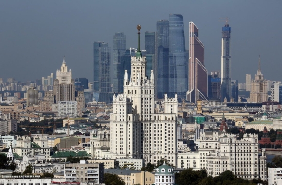 Москва высотки МГУ Сити