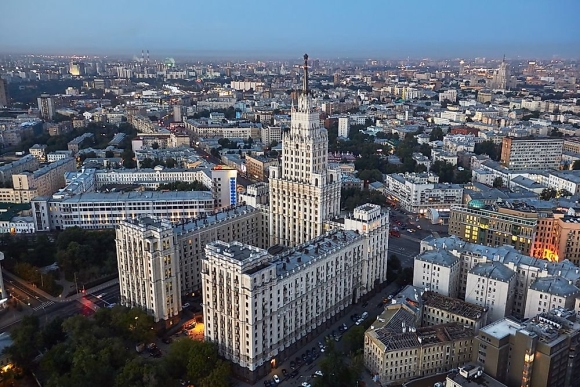 Сталинские высотки красные ворота