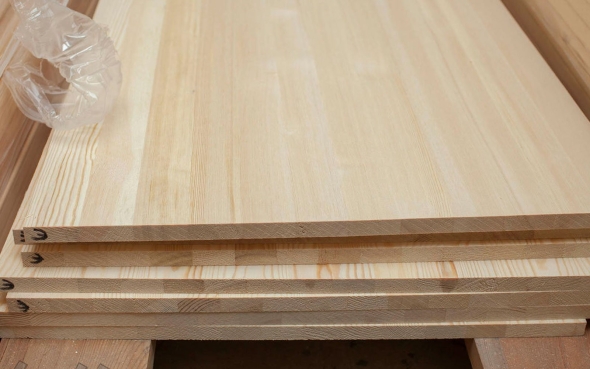 Щит сосна цельноламельный