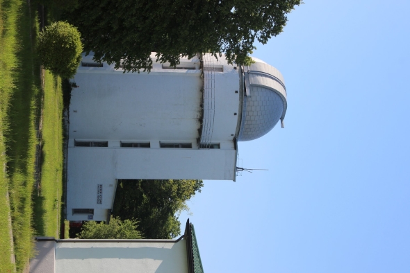 Astronomical observatory