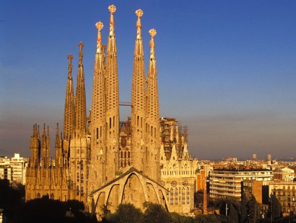 Sagrada familia в Барселоне