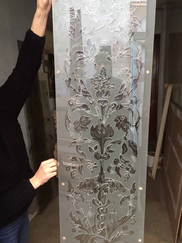 Пескоструй на стекле