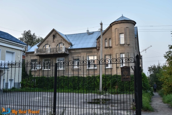 Особняк иванова