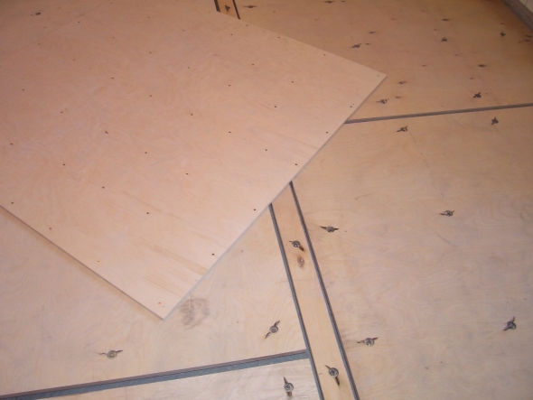 Крепление фанеры