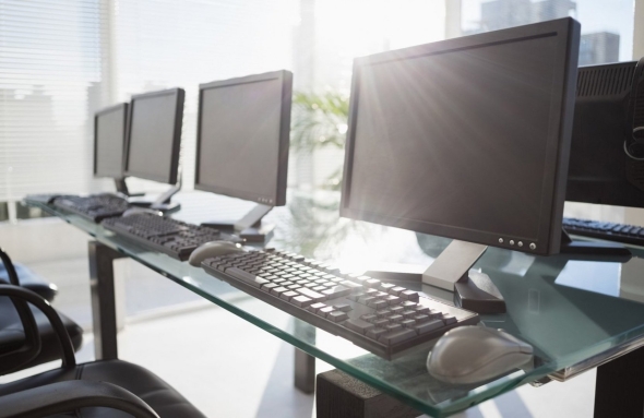 Компьютер в офисе