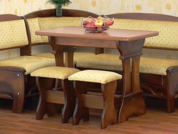 Обеденный уголок для кухни