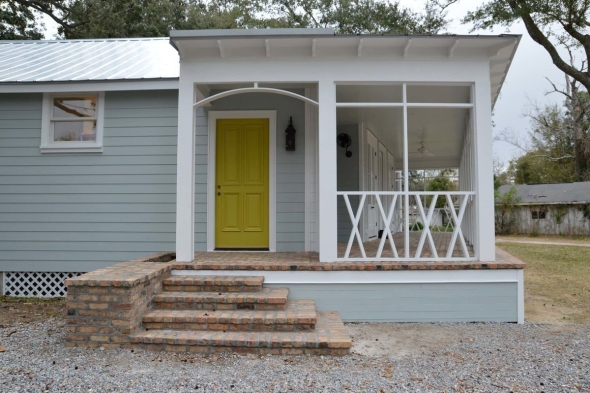 Варианты крыльца частного дома