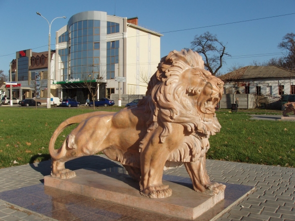 Памятники львам в санкт-петербурге