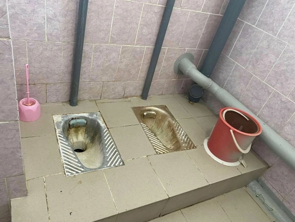 Туалет в школе